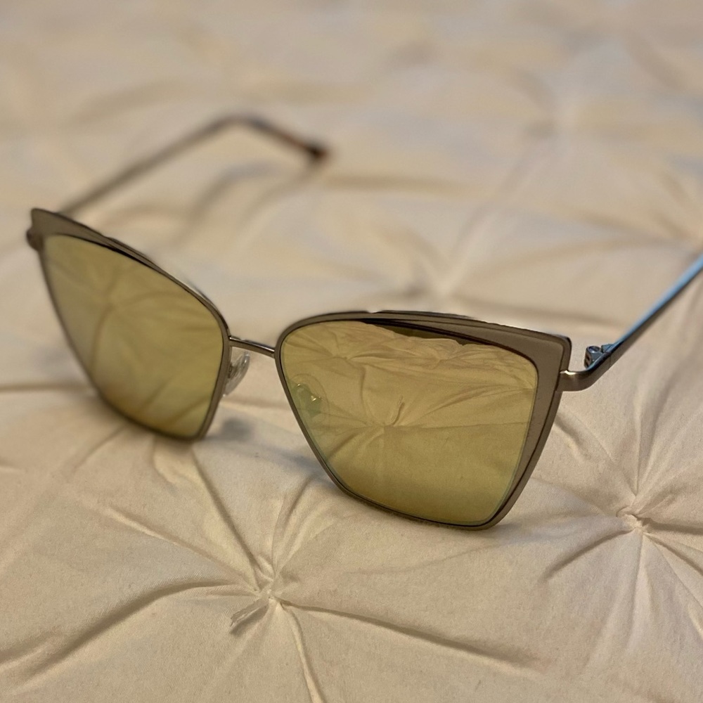 Diff Becky II Metallic Taupe Mirrored Sunglasses